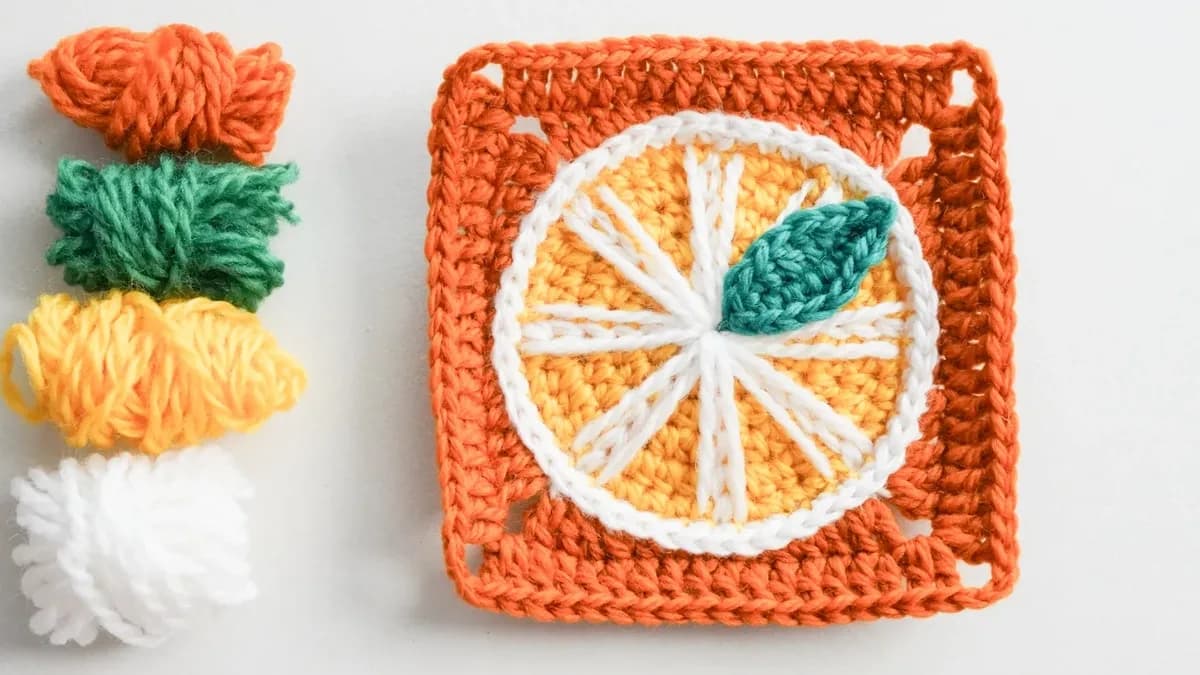 How to Crochet an Orange Granny Square (Free Pattern) crochet pattern